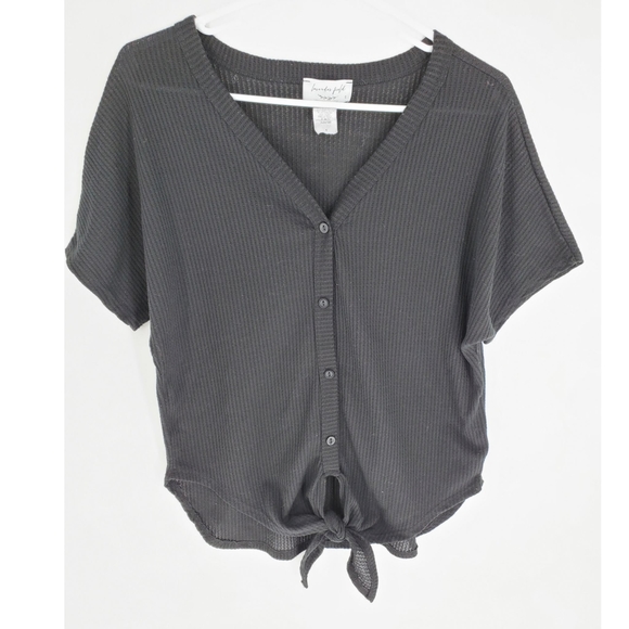 Anthropologie Tops - Anthropologie small black button up t shirt tie